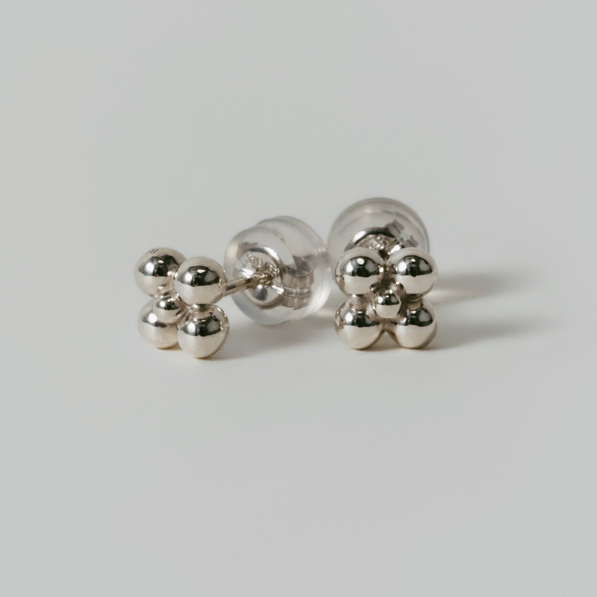 【受注商品】flower pierce/01(silver/gold)